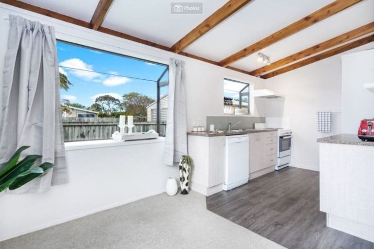 Photo of property in 1a Ross Street, Onerahi, Whangarei, 0110