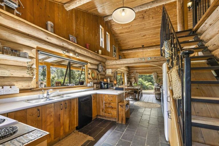 Photo of property in 944 Old Mountain Road, Waitetuna, Raglan, 3295