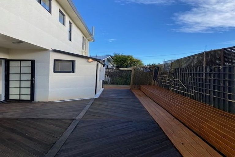 Photo of property in 1/94 Jutland Road, Hauraki, Auckland, 0622