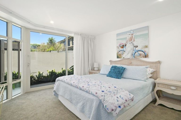 Photo of property in 1/31 Craig Road, Milford, Auckland, 0620