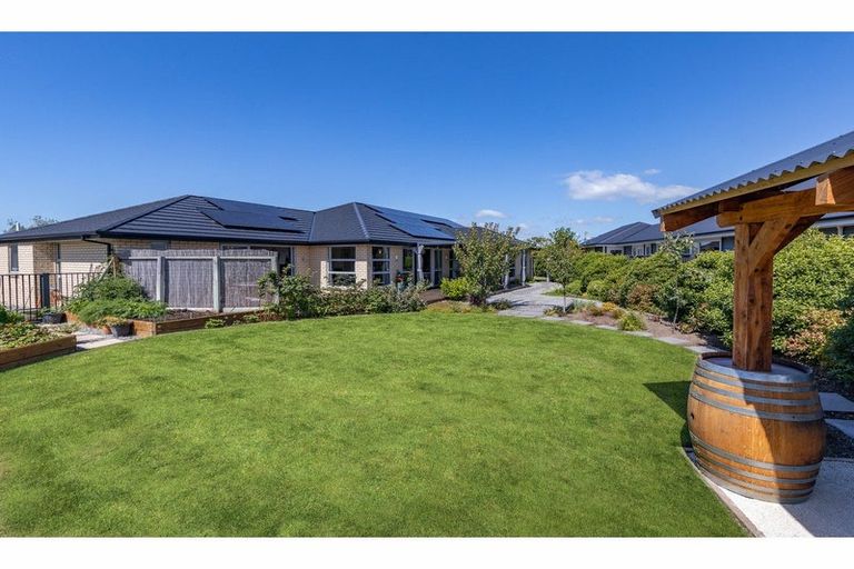 Photo of property in 10 Lilian Street, Kaiapoi, 7630