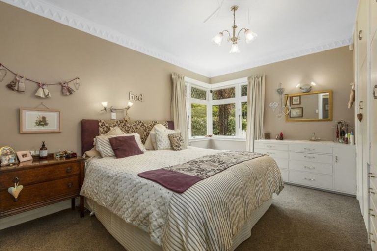 Photo of property in 34 Burnside Street, Waterloo, Lower Hutt, 5011