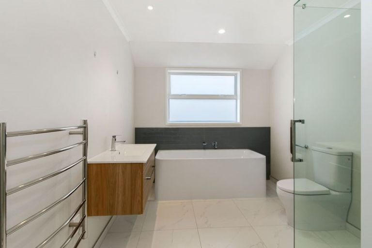 Photo of property in 4b Westmuir Crescent, Pokeno, 2402