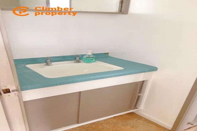 Photo of property in 1/54 Bandon Street, Frankton, Hamilton, 3204