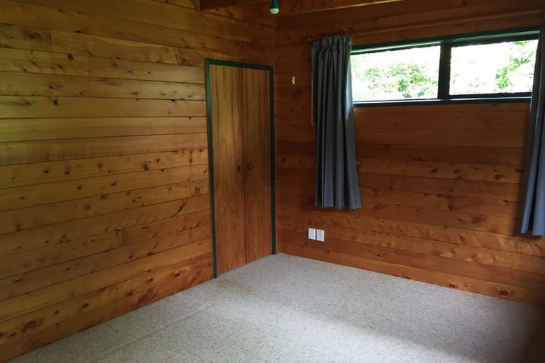 Photo of property in Rosewood Estate, 6 Whitcher Grove, Wainuiomata, 5373