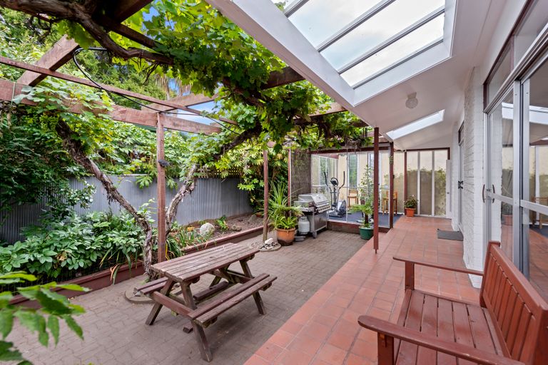 Photo of property in 34 Munro Street, Redwood, Christchurch, 8051