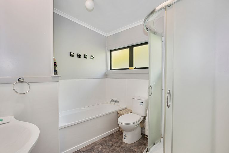 Photo of property in 4 Pine Crescent, Hargest, Invercargill, 9810