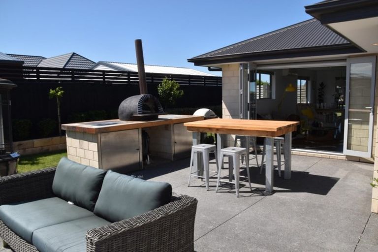 Photo of property in 5 Bellbird Place, Rolleston, 7614