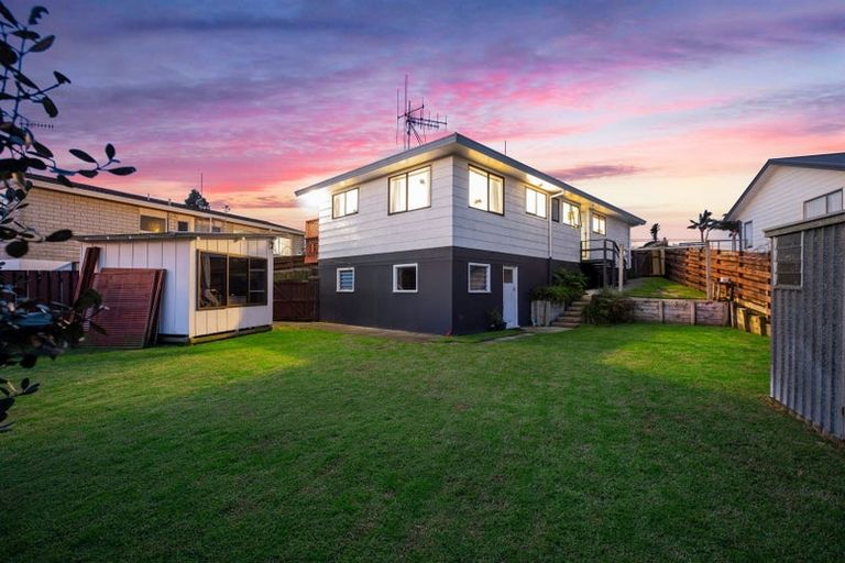 Photo of property in 38 Townhead Crescent, Bethlehem, Tauranga, 3110