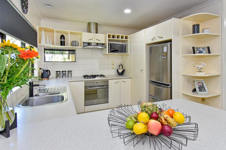 Photo of property in 1/36 Halver Road, Hillpark, Auckland, 2102