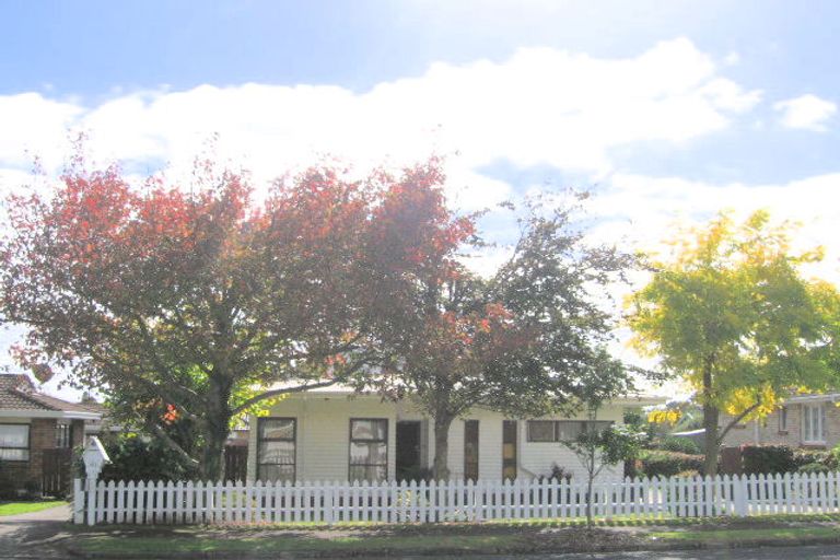 Photo of property in 154 Rangitoto Road, Papatoetoe, Auckland, 2025