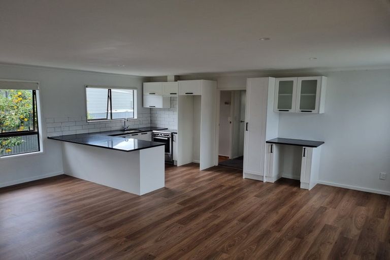 Photo of property in 2/32 Spriggs Crescent, Greenmeadows, Napier, 4112