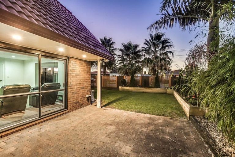 Photo of property in 2/57 Hoteo Avenue, Papatoetoe, Auckland, 2025