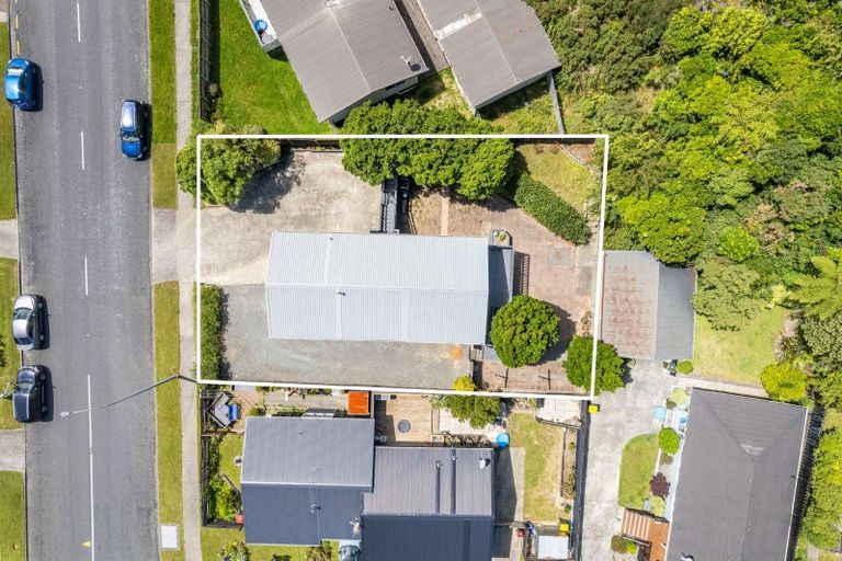 Photo of property in 222 Major Drive, Kelson, Lower Hutt, 5010