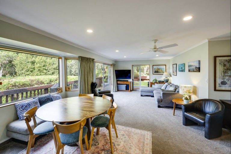 Photo of property in 16 Lucknow Terrace, Hospital Hill, Napier, 4110