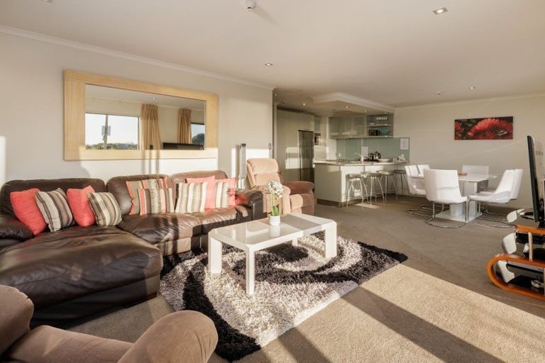 Photo of property in 208/178 Marine Parade, Mount Maunganui, 3116