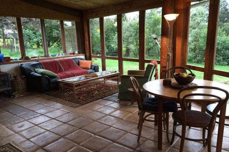 Photo of property in 121b Waimate North Road, Kerikeri, 0293