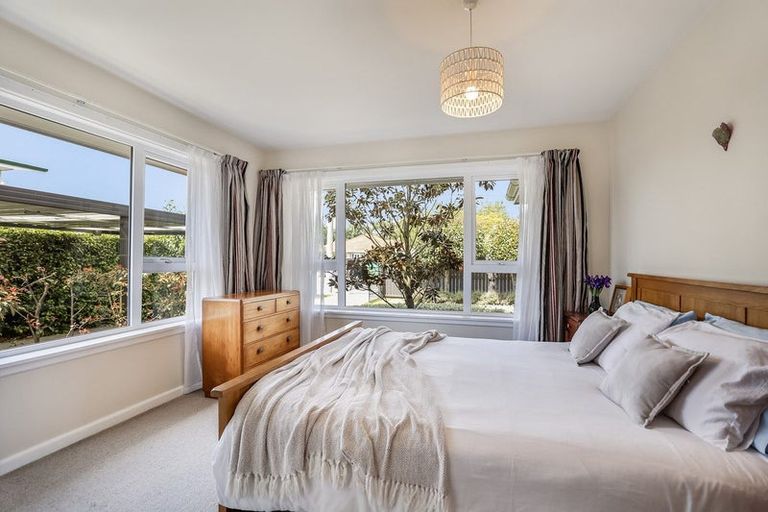 Photo of property in 419 Innes Road, Mairehau, Christchurch, 8052