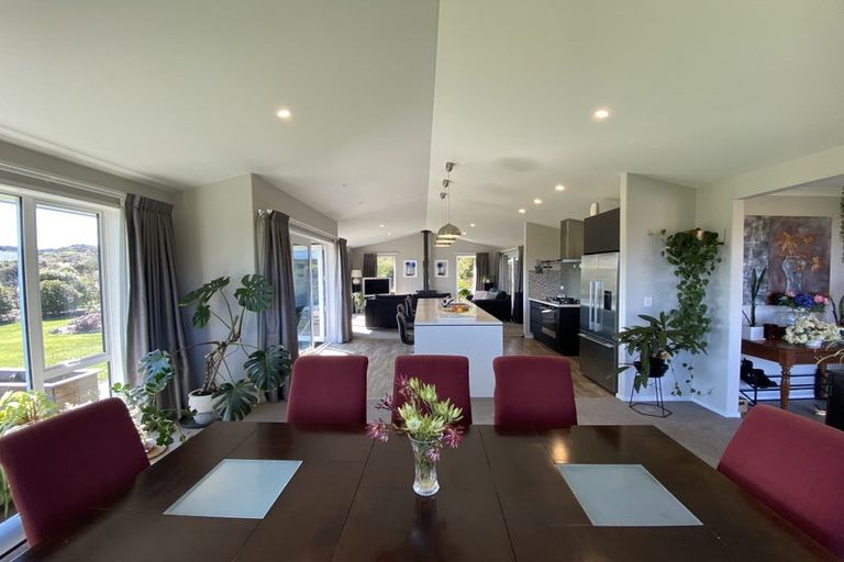 Photo of property in 26 Lacebark Drive, Kinloch, Taupo, 3377