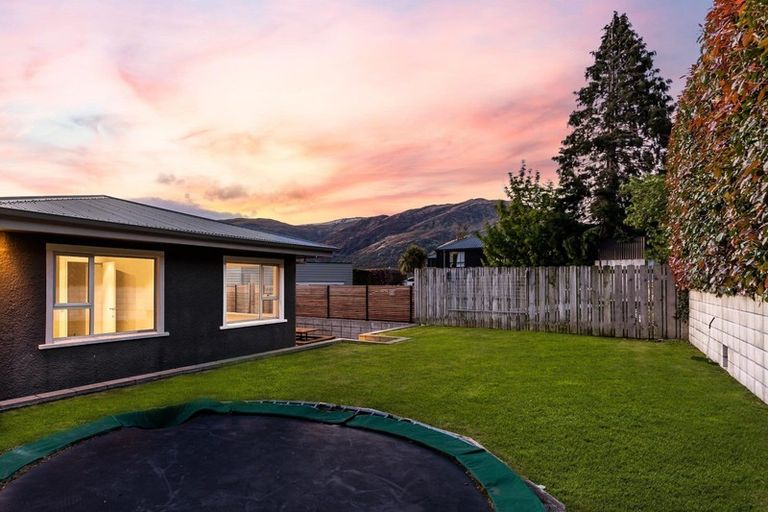 Photo of property in 13a Humphrey Street, Frankton, Queenstown, 9300