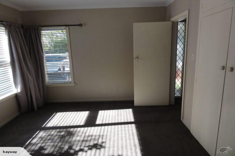 Photo of property in 21 Egmont Place, Bishopdale, Christchurch, 8051