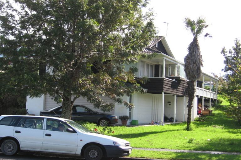 Photo of property in 141 Clovelly Road, Bucklands Beach, Auckland, 2012