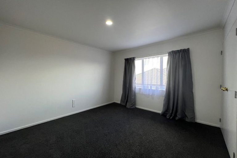 Photo of property in 44 Senator Drive, Manurewa, Auckland, 2105