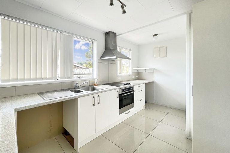 Photo of property in 1/15 Laser Place, Bayview, Auckland, 0629