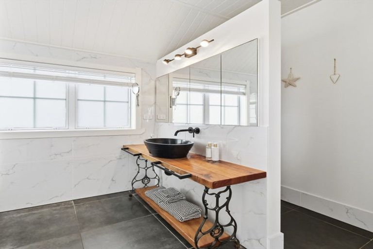 Photo of property in 43 Ocean Breeze Drive, Waihi Beach, 3611