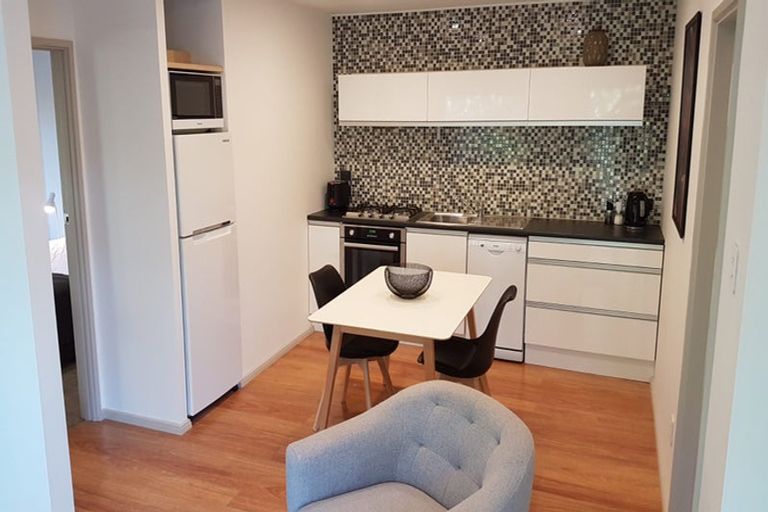 Photo of property in 30 Harland Street, Brooklyn, Wellington, 6021