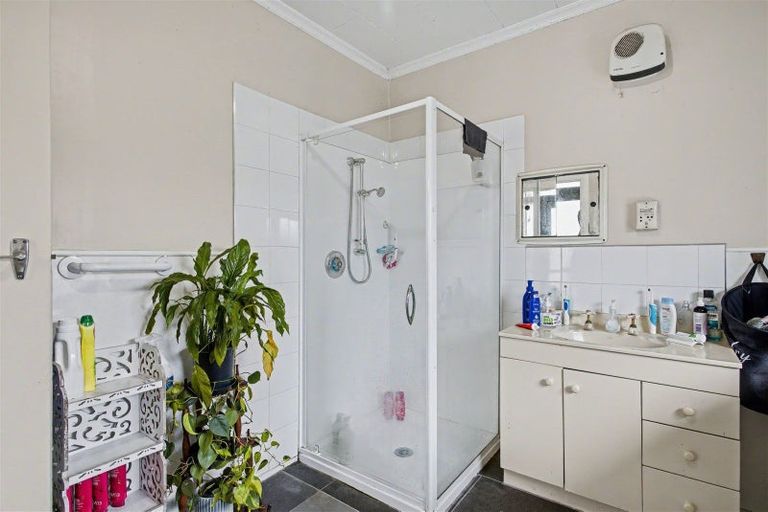 Photo of property in 298 Palmerston Street, Westport, 7825