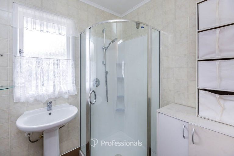 Photo of property in 35 Mountbatten Grove, Clouston Park, Upper Hutt, 5018