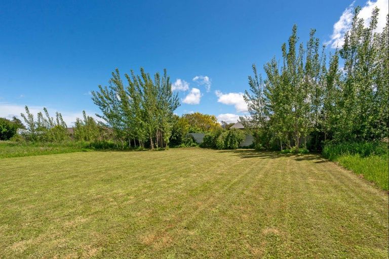 Photo of property in 23 Kakariki Crescent, Carterton, 5713