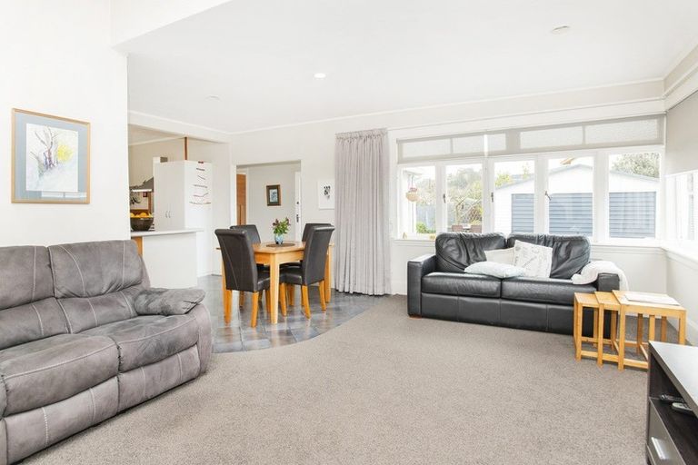 Photo of property in 6 Iranui Road, Inner Kaiti, Gisborne, 4010