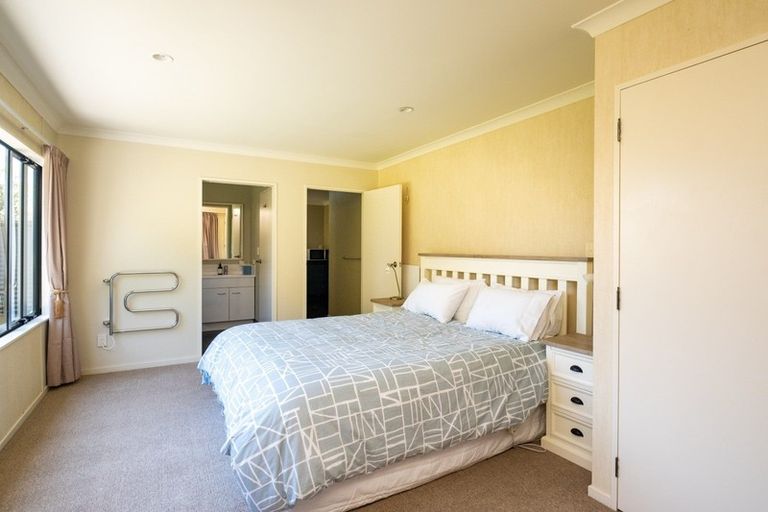 Photo of property in 135 Ballantyne Road, Poraiti, Napier, 4182