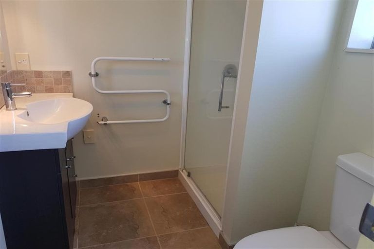 Photo of property in 3/1 Gracechurch Drive, Flat Bush, Auckland, 2016