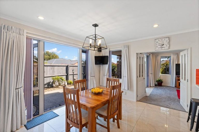 Photo of property in 7 Merrilees Place, Linwood, Christchurch, 8062