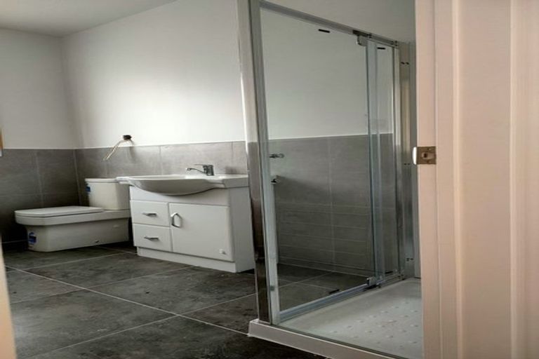 Photo of property in 4 Han Court, Glen Eden, Auckland, 0602