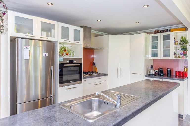 Photo of property in 790 State Highway 2, Opaki, Masterton, 5881