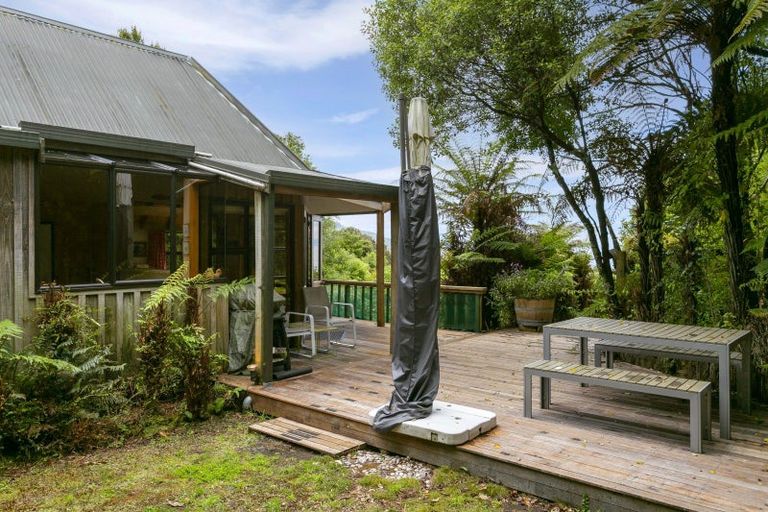 Photo of property in 62 Hauraki Terrace, Pukawa Bay, Turangi, 3381