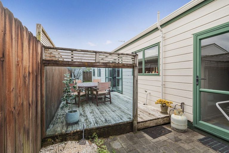 Photo of property in 7 Cholmondeley Crescent, Whitianga, 3510