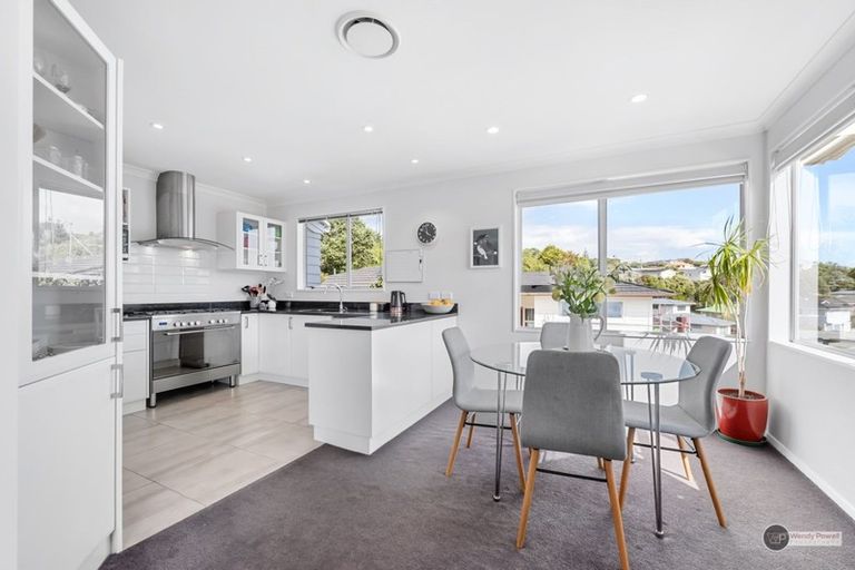 Photo of property in 7 Timaru Grove, Kelson, Lower Hutt, 5010