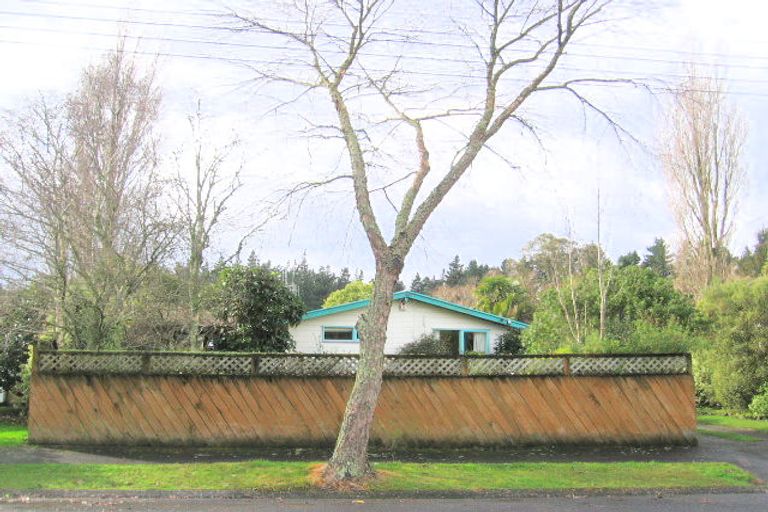 Photo of property in 17 Anthony Crescent, Bader, Hamilton, 3206