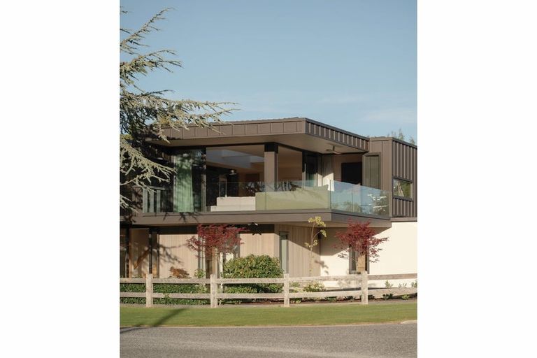 Photo of property in 108 Aubrey Road, Wanaka, 9305