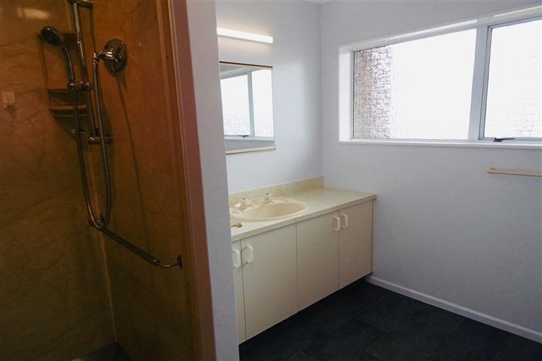 Photo of property in 11 Doone Street, Lynmouth, New Plymouth, 4310