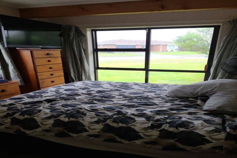 Photo of property in 6 Ngamotu Place, Mount Maunganui, 3116