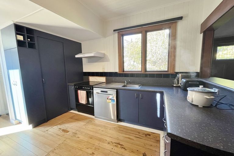 Photo of property in 295 Wills Street, Ashburton, 7700