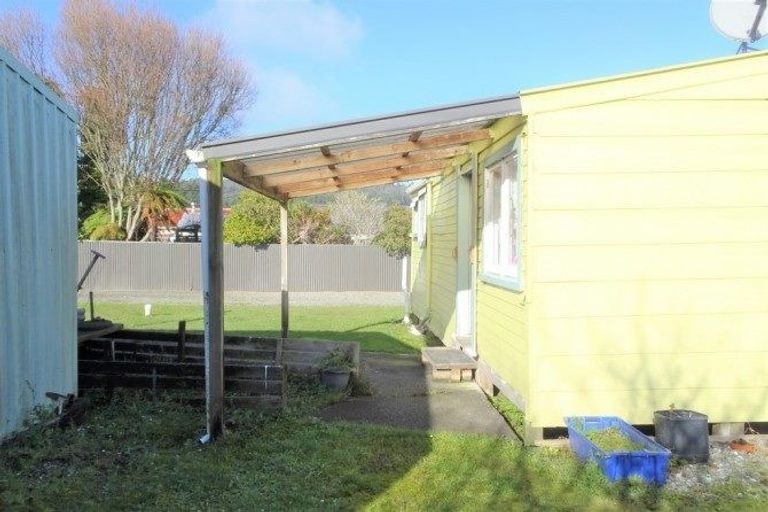 Photo of property in 3 Matai Street, Dobson, Greymouth, 7805