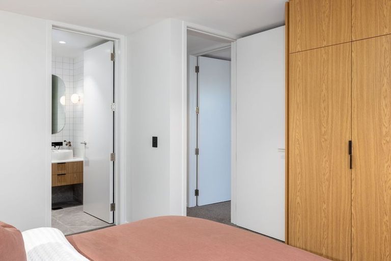Photo of property in 1/360 Montreal Street, Christchurch Central, Christchurch, 8013