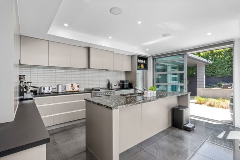 Photo of property in 12a Nosworthy Street, Blenheim, 7201